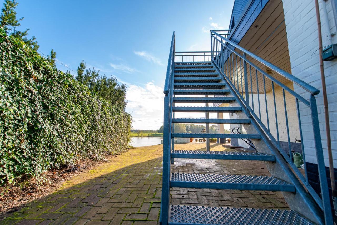 Vakantie Aan De Maas Broekhuizen  Kültér fotó